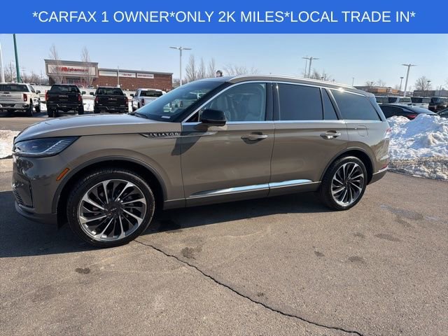 Used 2025 Lincoln Aviator Reserve w/ Equipment Group 201A image 7