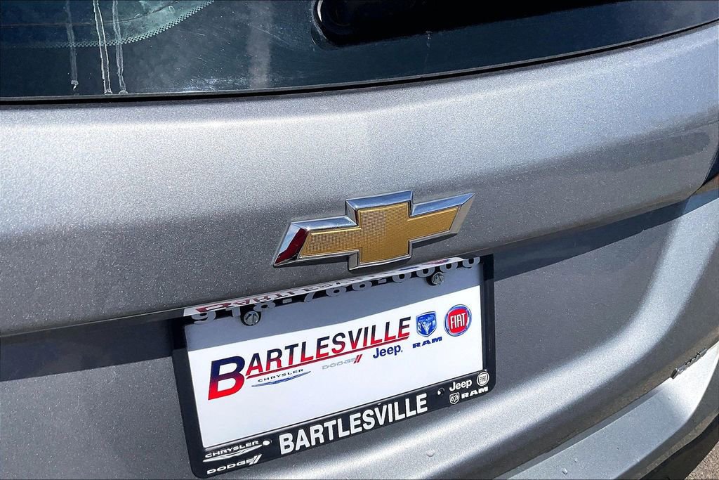 Used 2023 Chevrolet Equinox LS AWD/4WD image 14