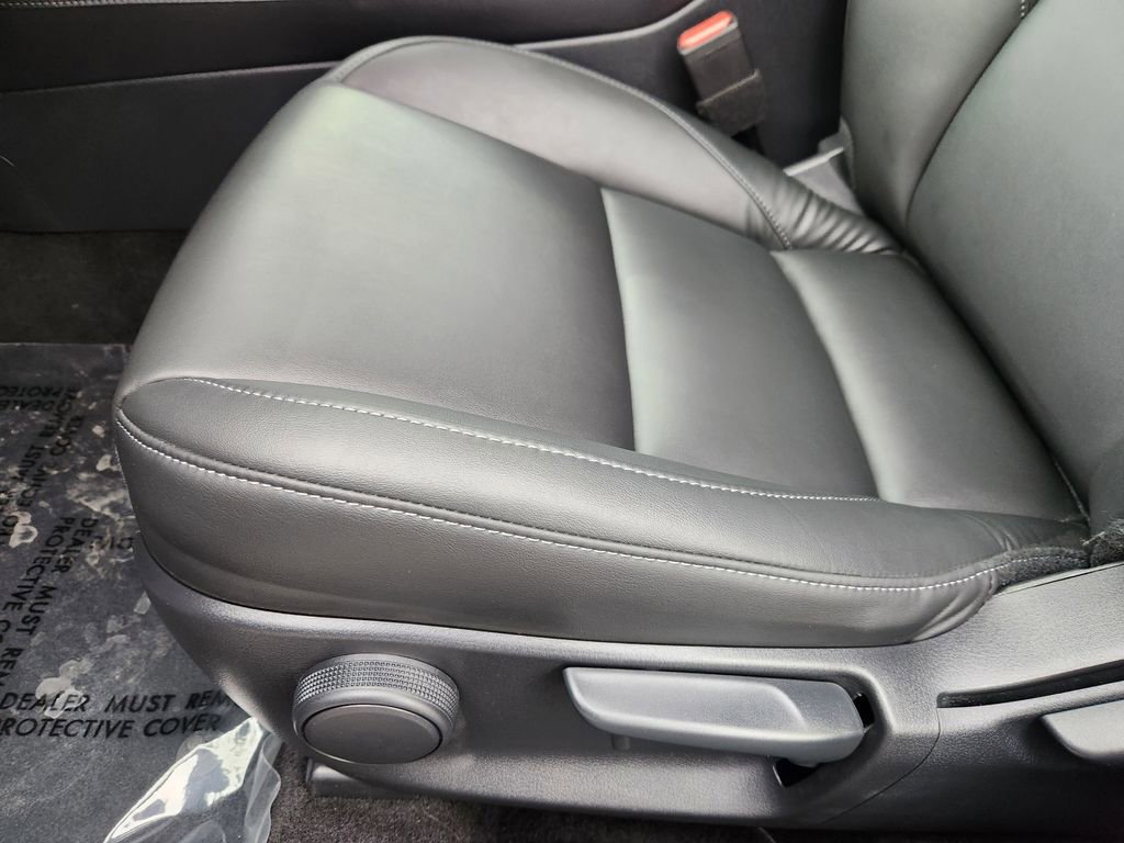 Certified 2025 MAZDA CX-30 AWD 2.5 S w/ Select Sport Pkg image 14