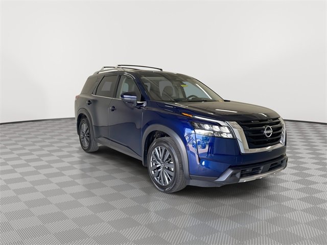 Certified 2025 Nissan Pathfinder SL w/ SL Premium Package image 13