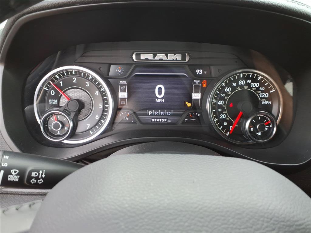 Used 2023 RAM 1500 Laramie AWD/4WD image 27
