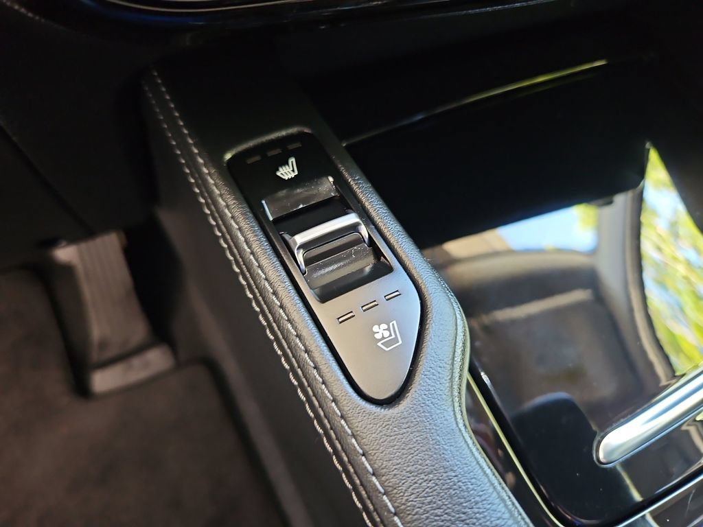 Used 2023 Kia Telluride EX AWD/4WD image 21