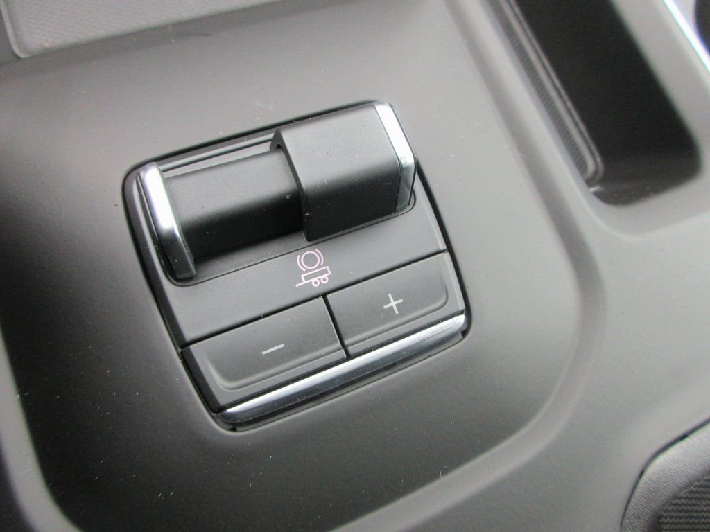 New 2026 GMC Sierra 3500 Denali w/ Denali Reserve Package image 21