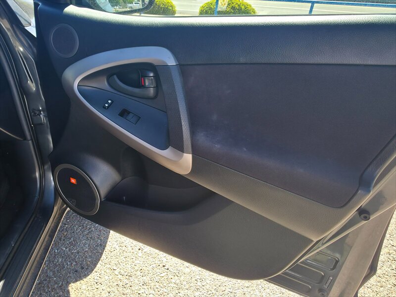 Used 2008 Toyota RAV4 Sport FWD image 18
