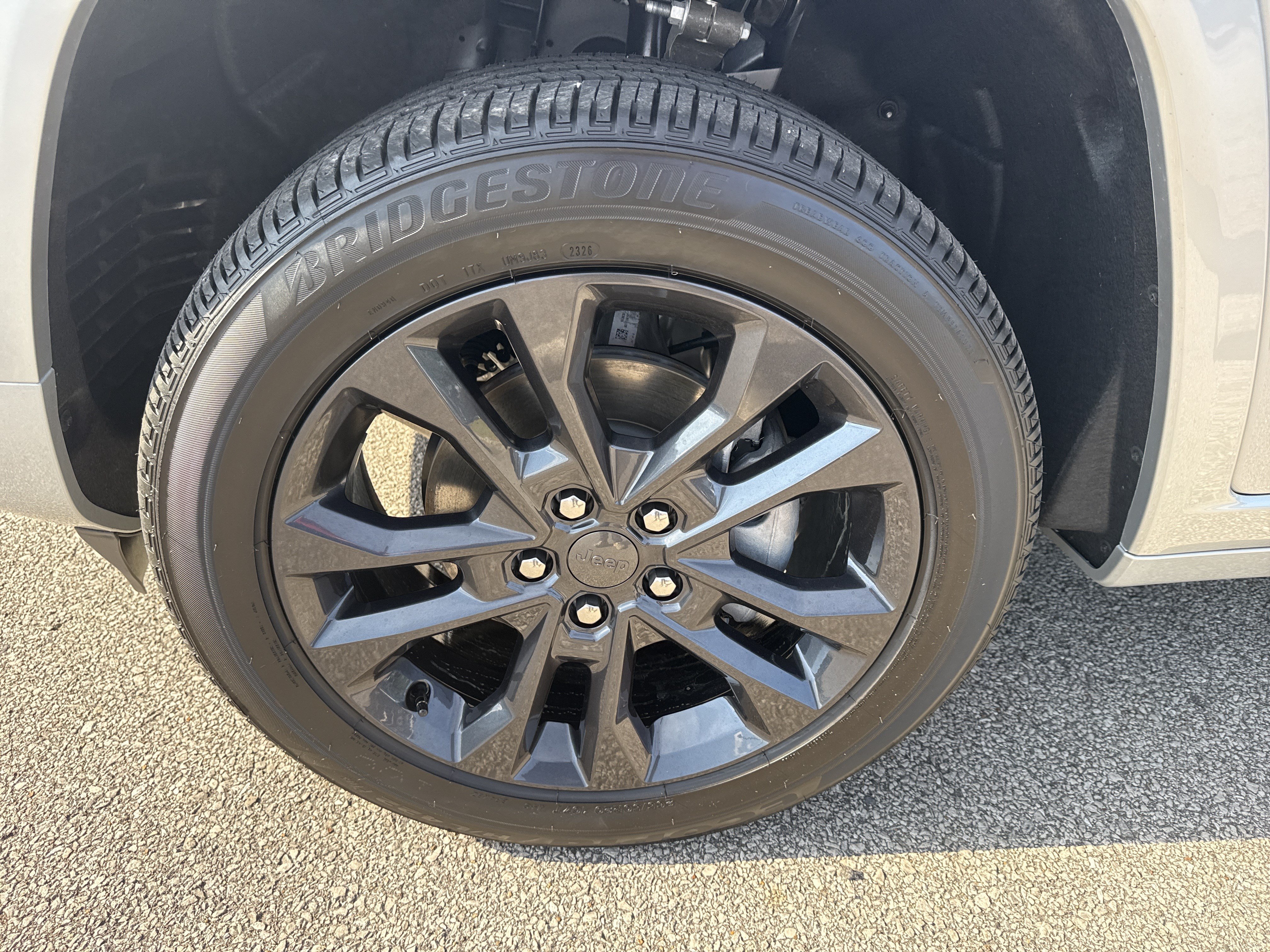 New 2026 Jeep Grand Cherokee Limited AWD/4WD image 11