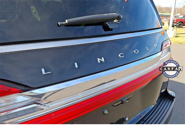 Used 2019 Lincoln Navigator Reserve image 28