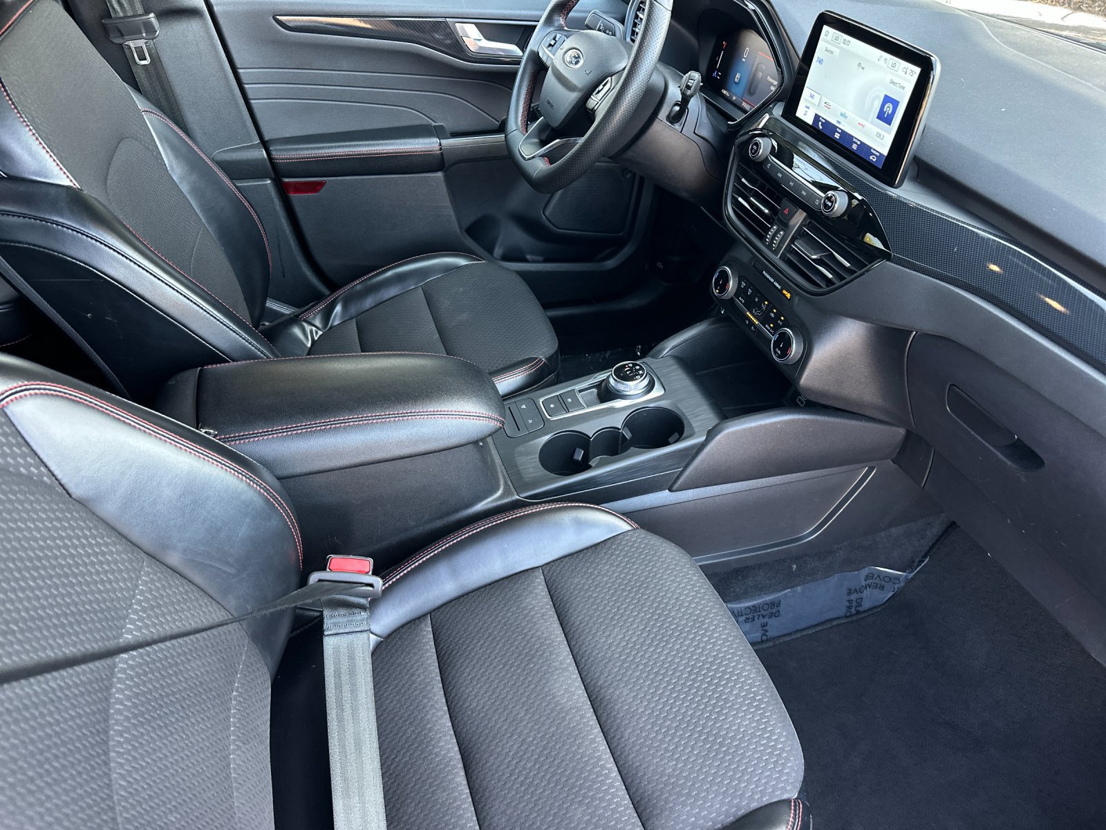 Used 2024 Ford Escape ST-Line FWD image 16