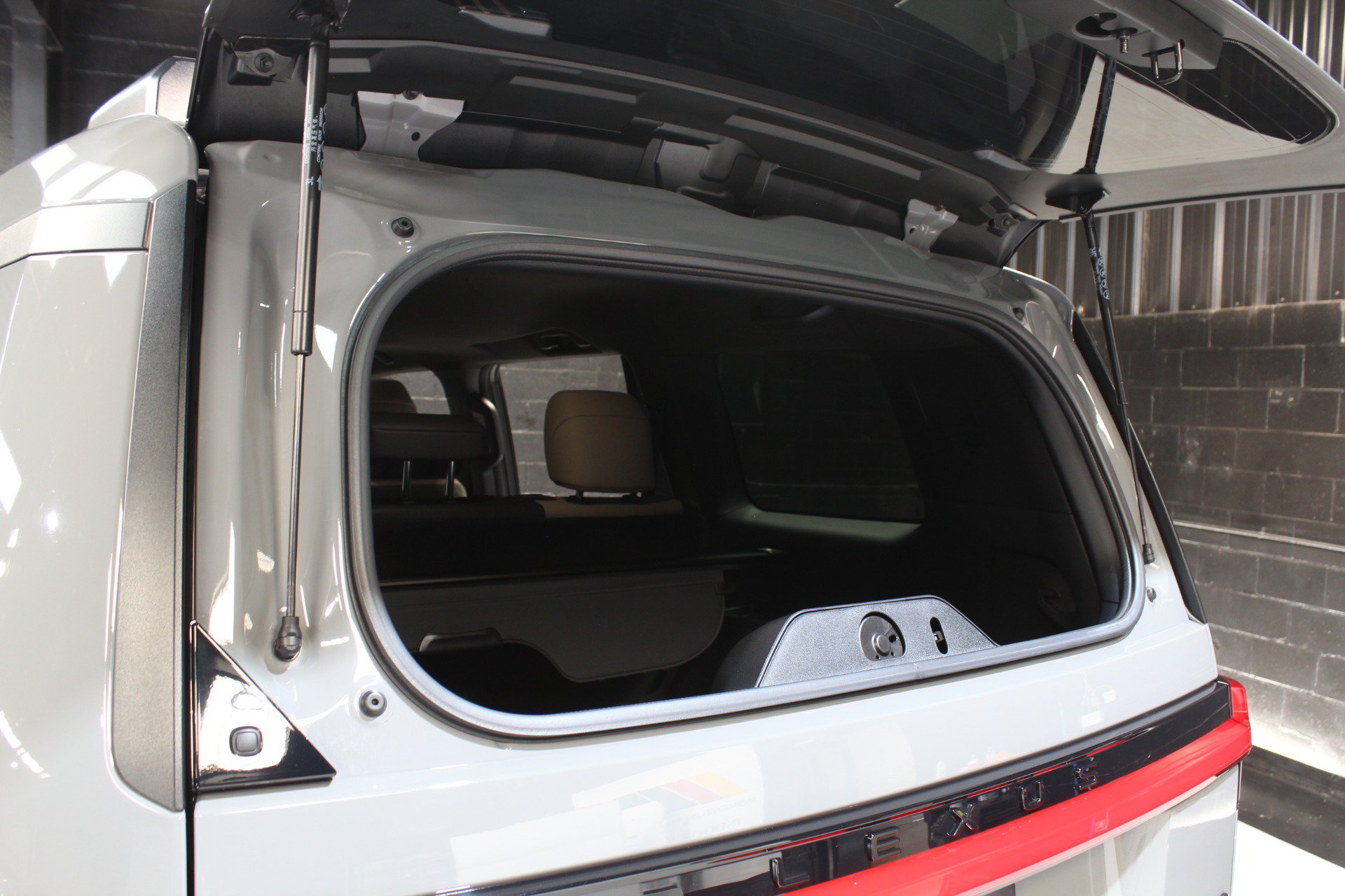 Used 2024 Lexus GX 550 AWD/4WD image 80