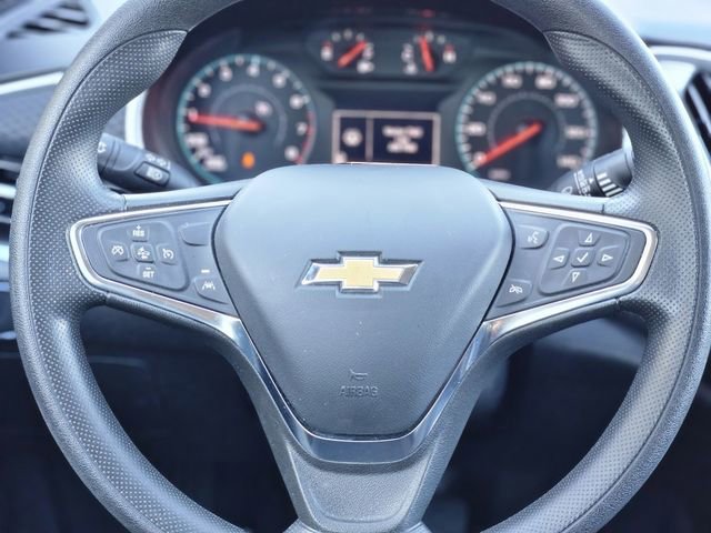 Used 2023 Chevrolet Malibu LT image 16