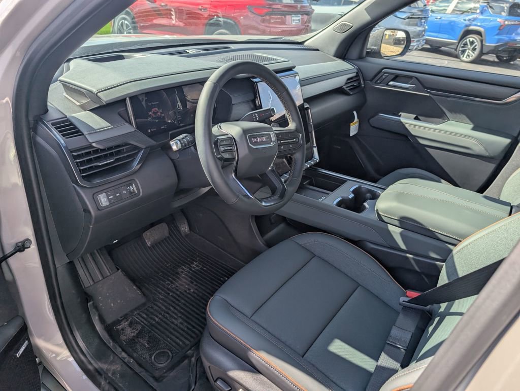 New 2026 GMC Acadia AT4 w/ Luxury Package image 12