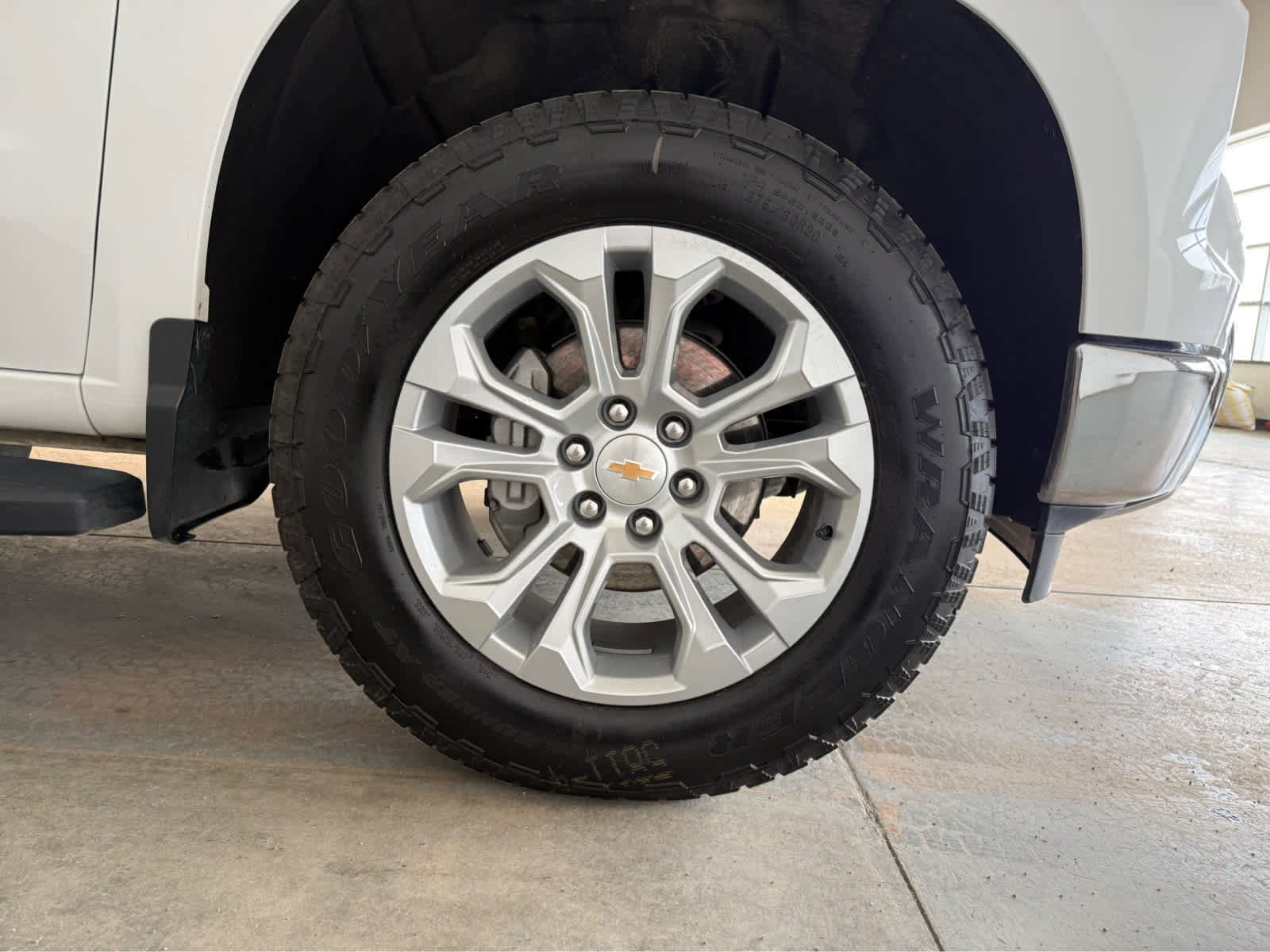 Certified 2023 Chevrolet Silverado 1500 LTZ w/ LTZ Premium Package AWD/4WD image 11