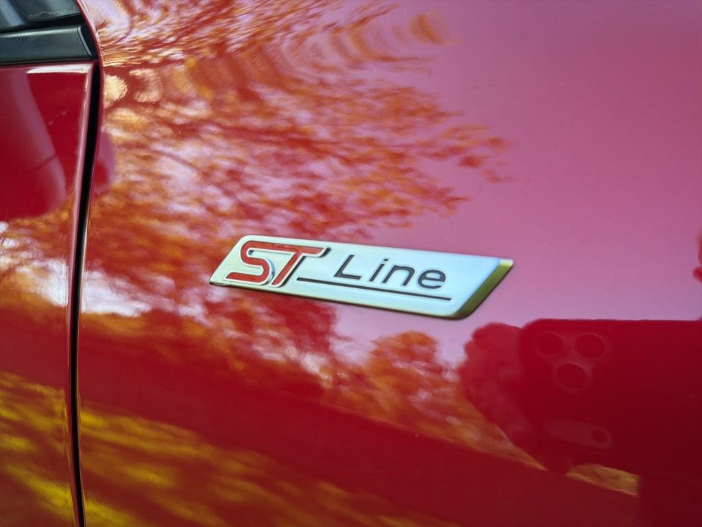 Used 2023 Ford Escape ST-Line Elite AWD/4WD image 17