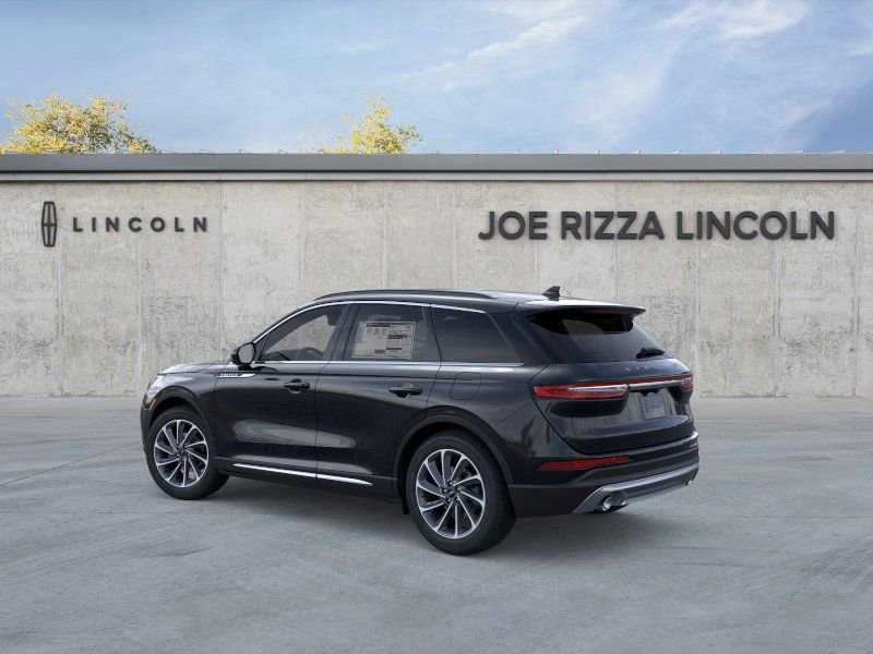 Certified 2026 Lincoln Corsair Premiere AWD/4WD image 4