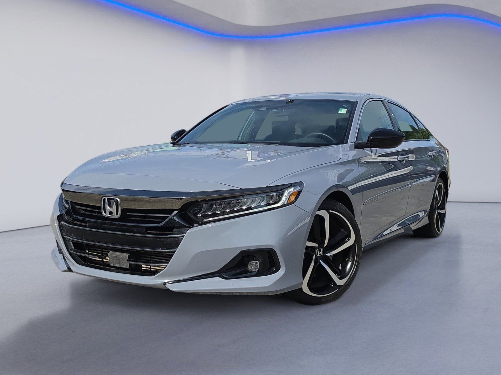 Used 2022 Honda Accord Sport image 2