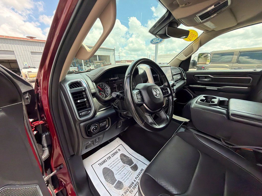 Used 2021 RAM 1500 Laramie AWD/4WD image 15