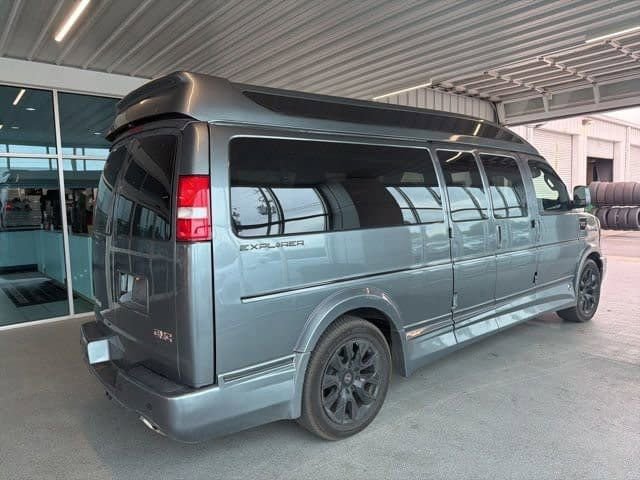 Used 2025 GMC Savana 2500 Extended w/ Driver Convenience Package RWD image 13