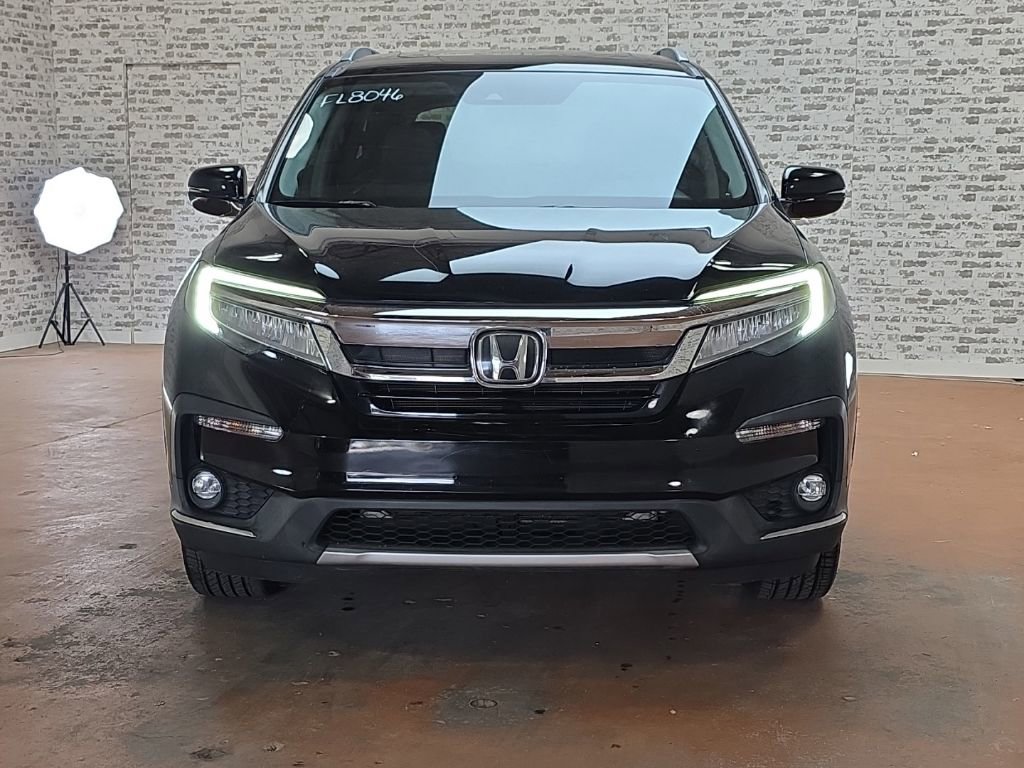 Used 2021 Honda Pilot Touring image 2
