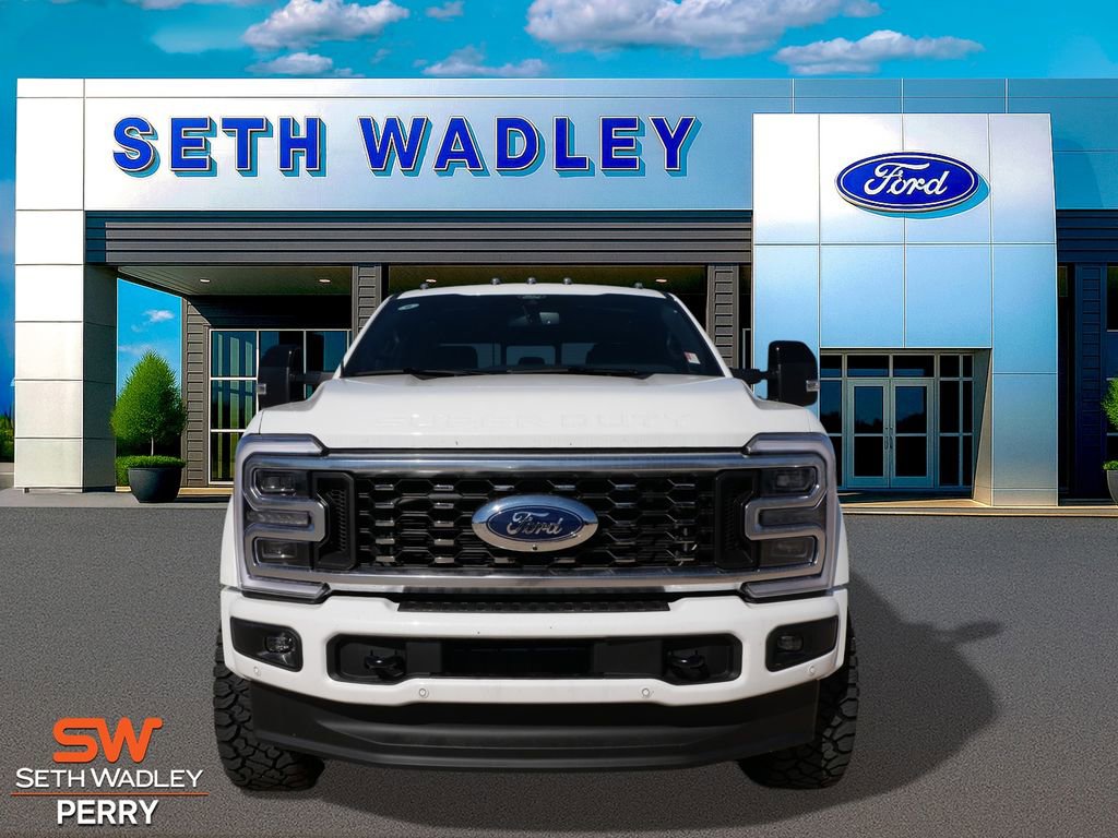 Used 2026 Ford F450 Platinum w/ FX4 Off-Road Package image 4