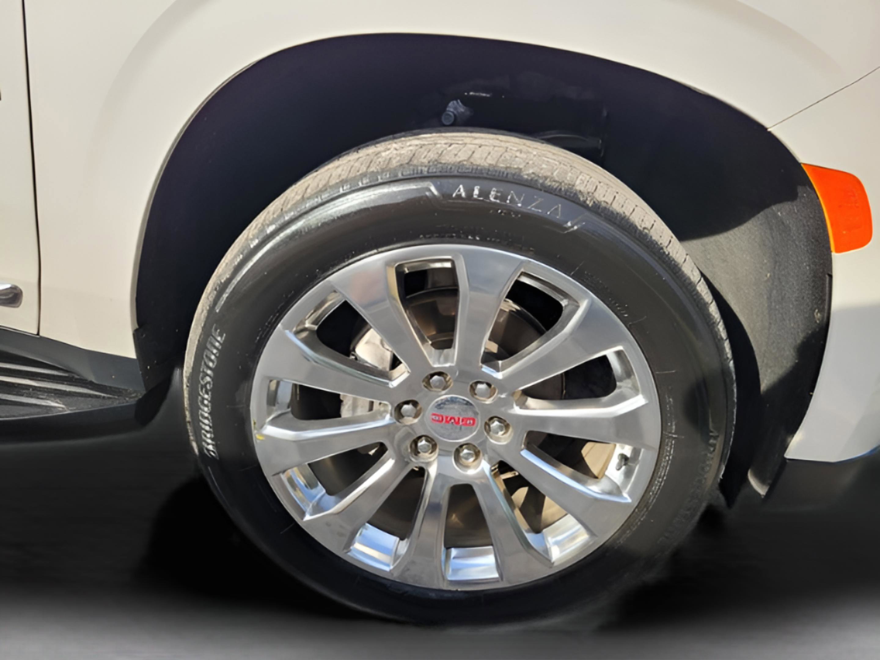 Used 2021 GMC Yukon SLT w/ SLT Luxury Plus Package image 28