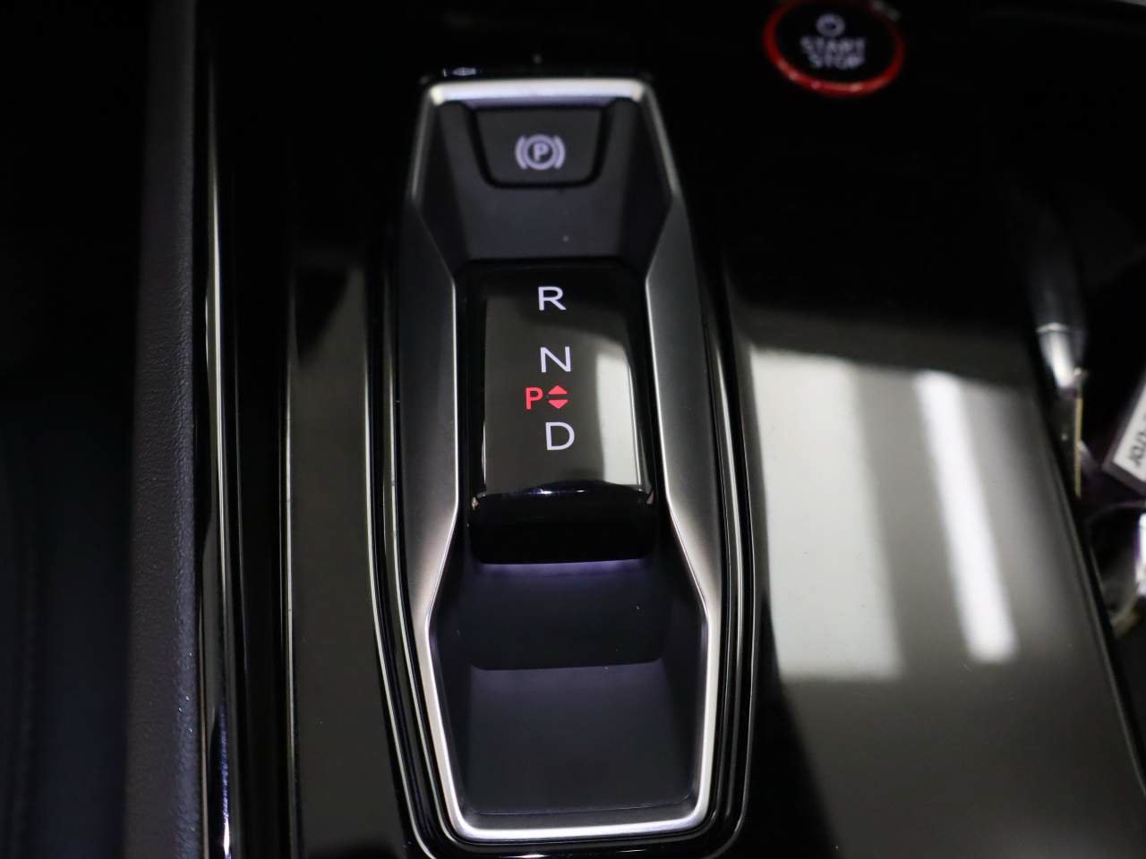 Used 2022 Audi e-tron GT Premium Plus AWD/4WD image 9