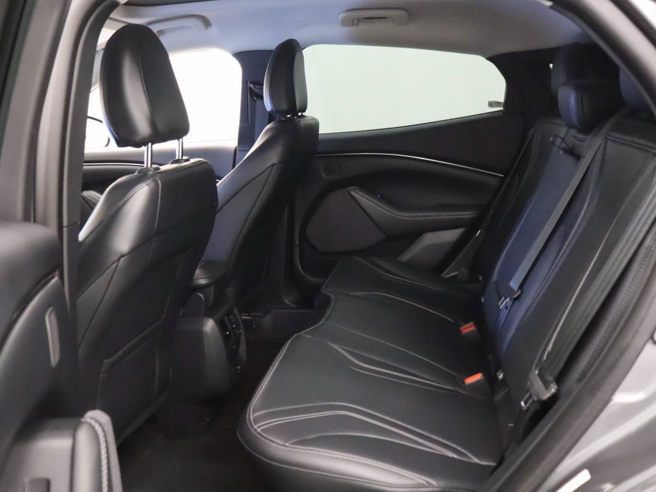 Used 2023 Ford Mustang Mach-E Premium RWD image 18