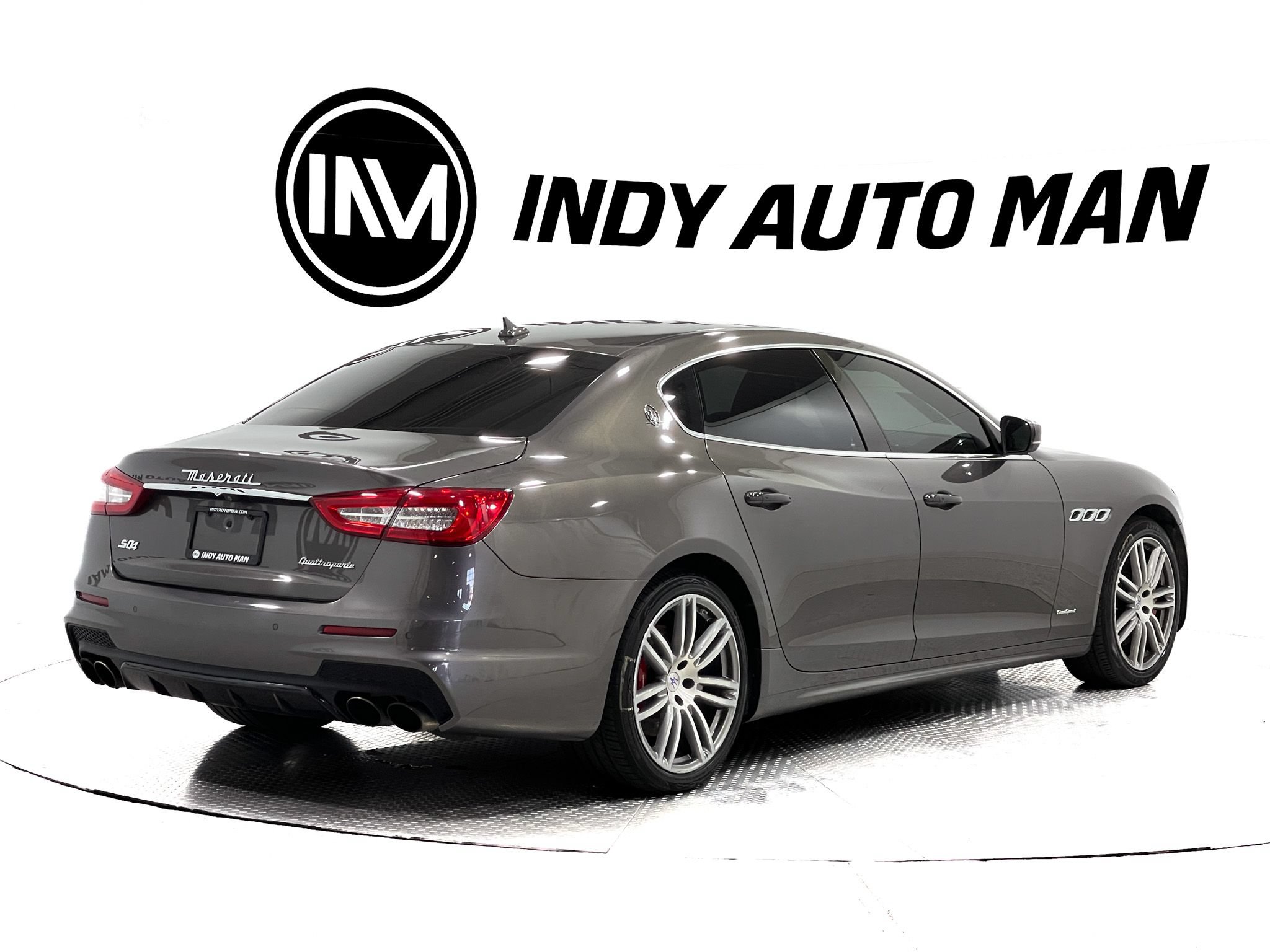 Used 2018 Maserati Quattroporte S GranSport Q4 AWD/4WD image 4