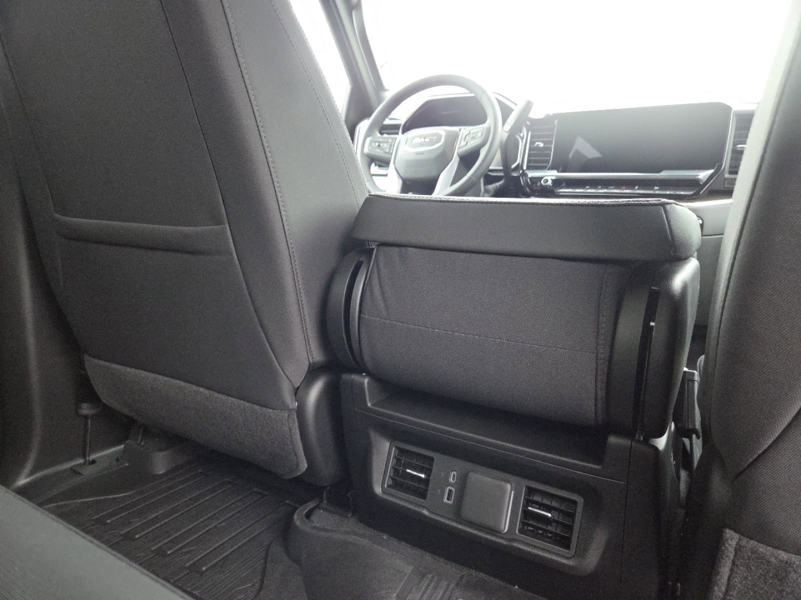 New 2026 GMC Sierra 1500 Elevation image 25