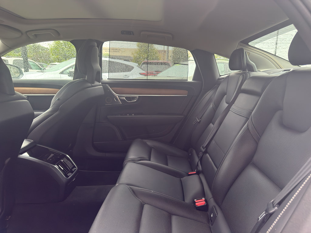 Used 2019 Volvo S90 T6 Inscription w/ Advanced Package AWD/4WD image 10