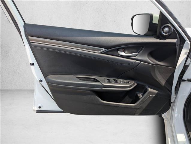 Used 2019 Honda Civic Touring image 23