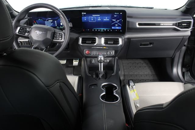 Used 2025 Ford Mustang GT Premium image 10