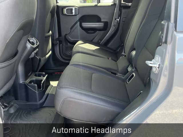 Used 2020 Jeep Gladiator Sport w/ Quick Order Package 24S AWD/4WD image 15
