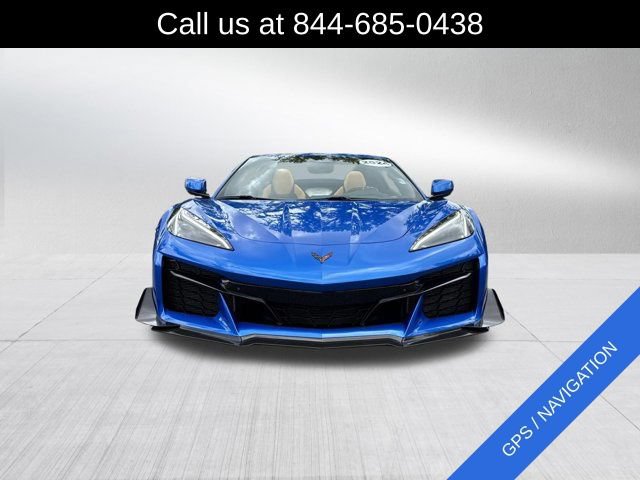 Used 2024 Chevrolet Corvette Z06 w/ Z07 Performance Package RWD video 2
