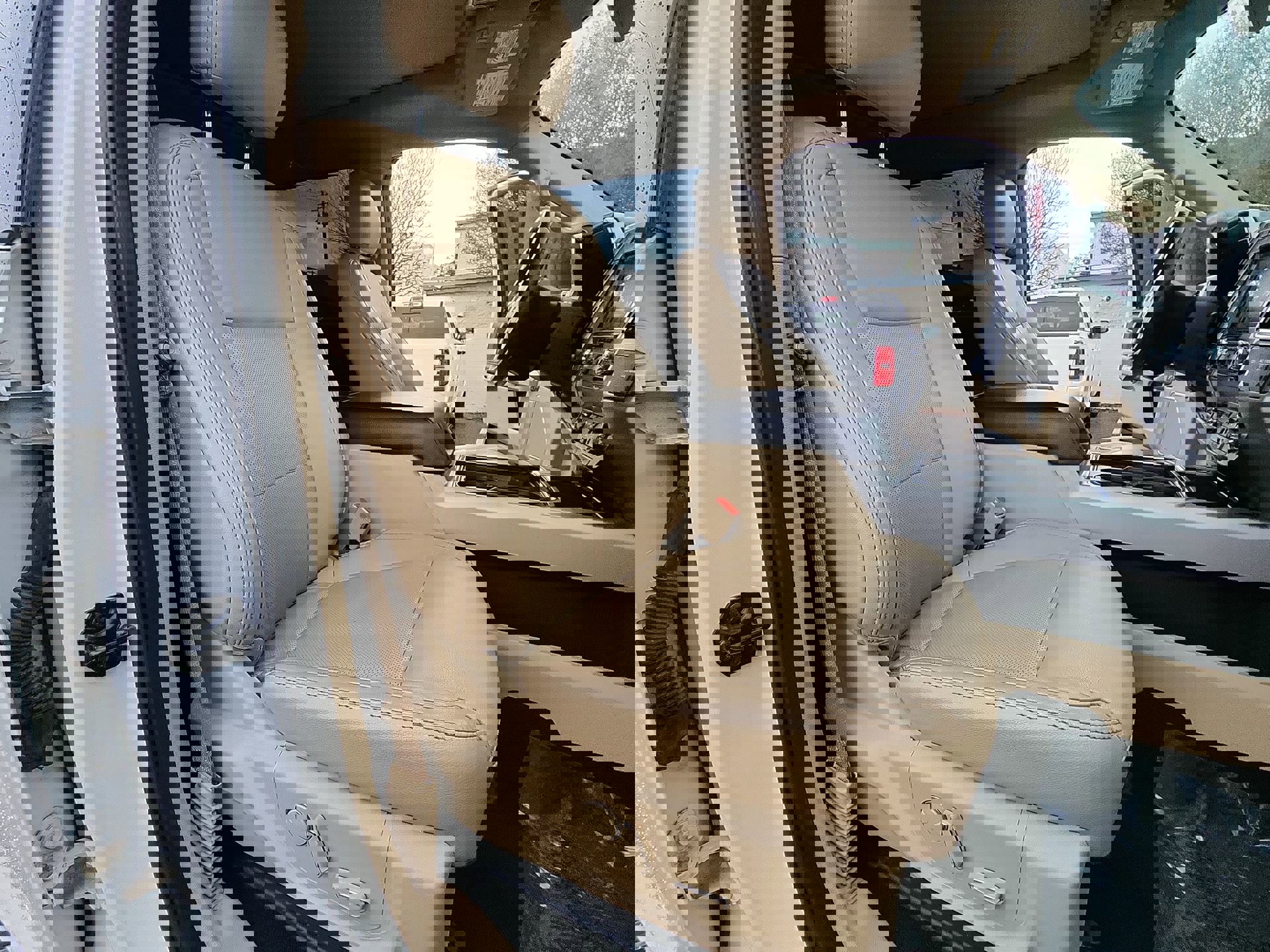 Used 2019 Ford F250 Lariat w/ Lariat Ultimate Package image 26