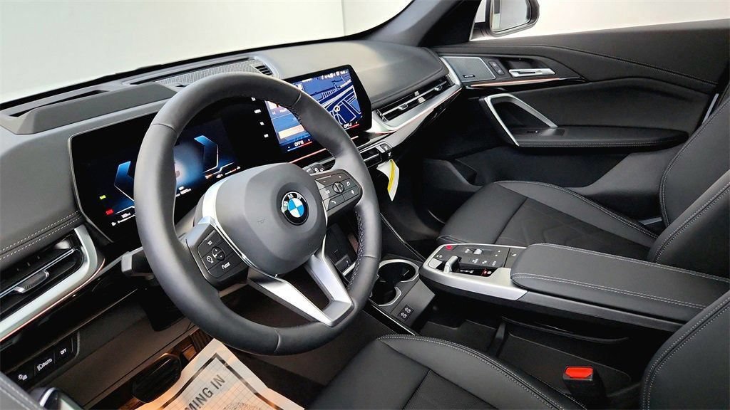 Used 2026 BMW X1 xDrive28i AWD/4WD image 40