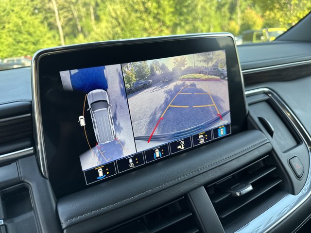 Used 2021 Chevrolet Tahoe Z71 w/ Z71 Signature Package AWD/4WD image 31