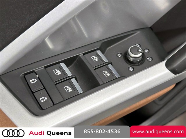 Used 2022 Audi Q3 2.0T Premium Plus w/ Premium Plus Package image 17