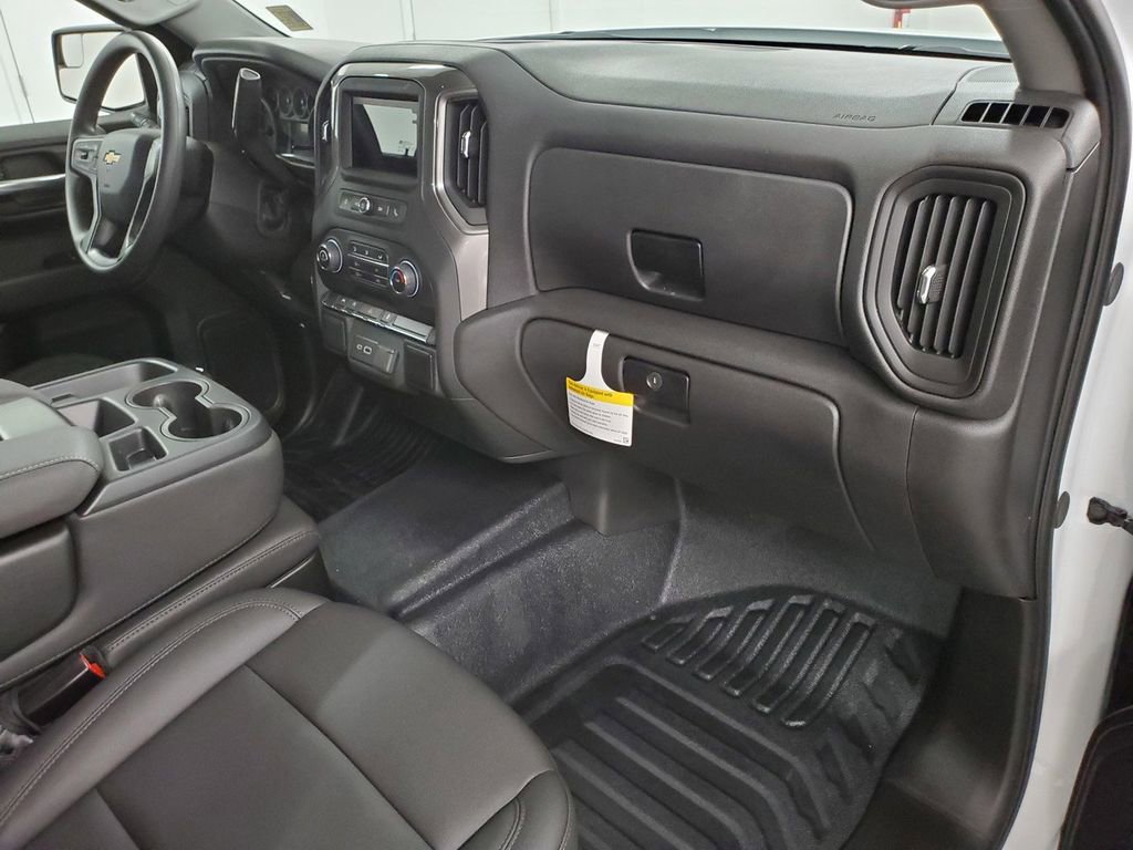 Used 2025 Chevrolet Silverado 1500 W/T w/ WT Value Package image 13