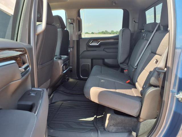 New 2025 GMC Sierra 1500 Elevation image 18