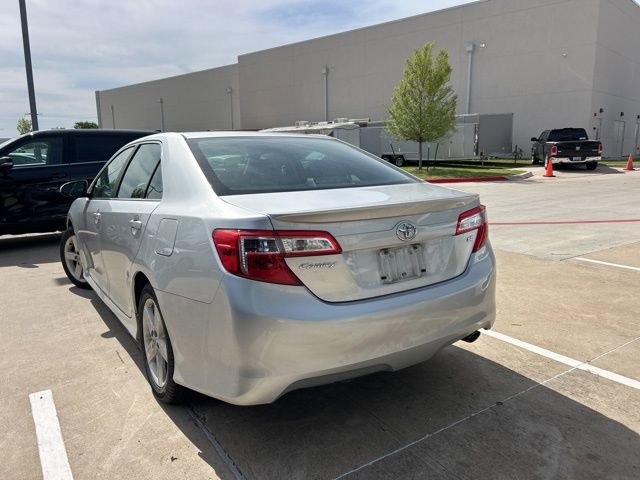 Used 2013 Toyota Camry SE image 5