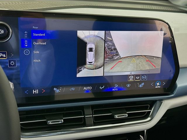 New 2026 Chevrolet Equinox EV LT image 14
