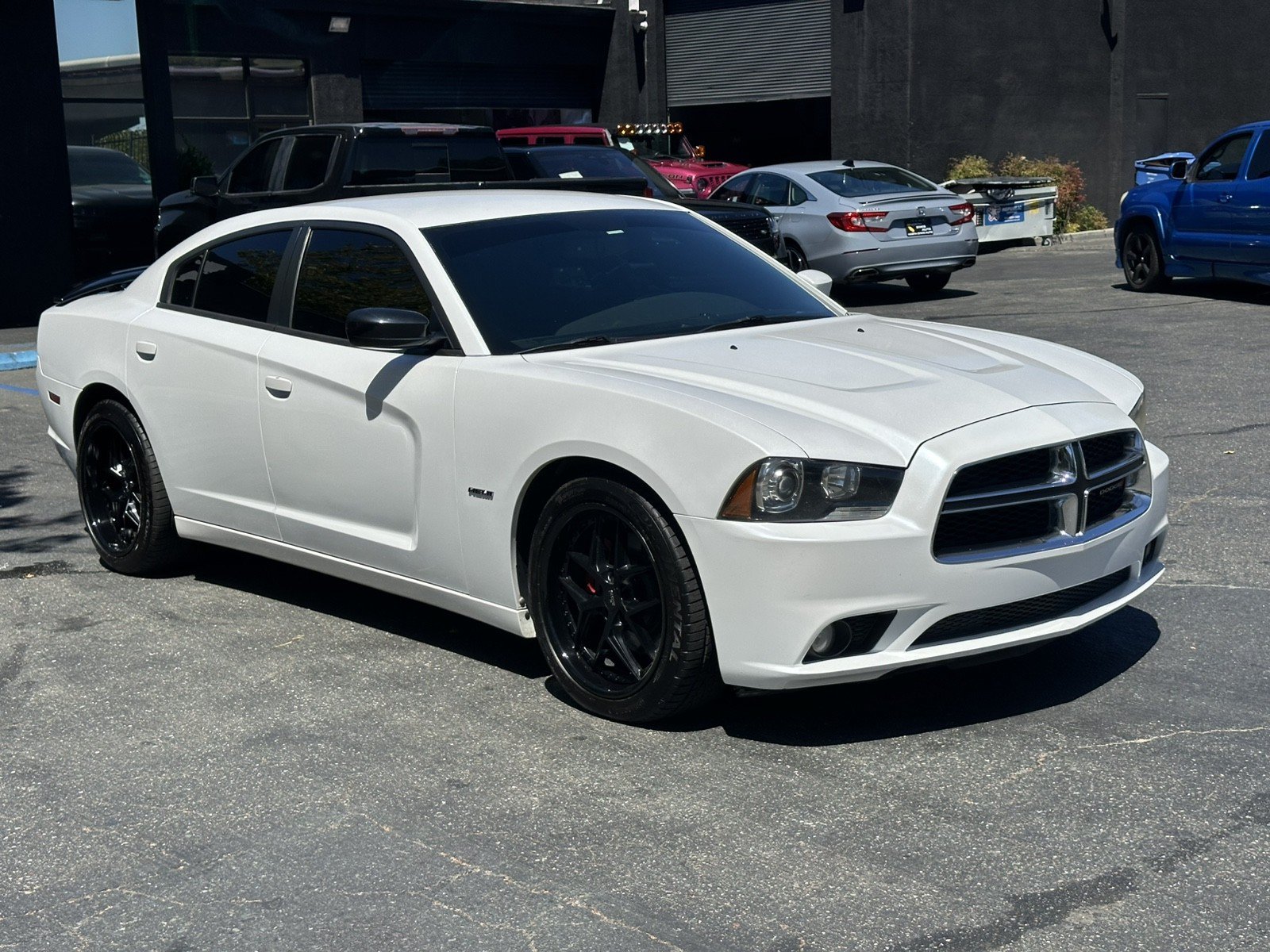 Used 2014 Dodge Charger R/T RWD image 7