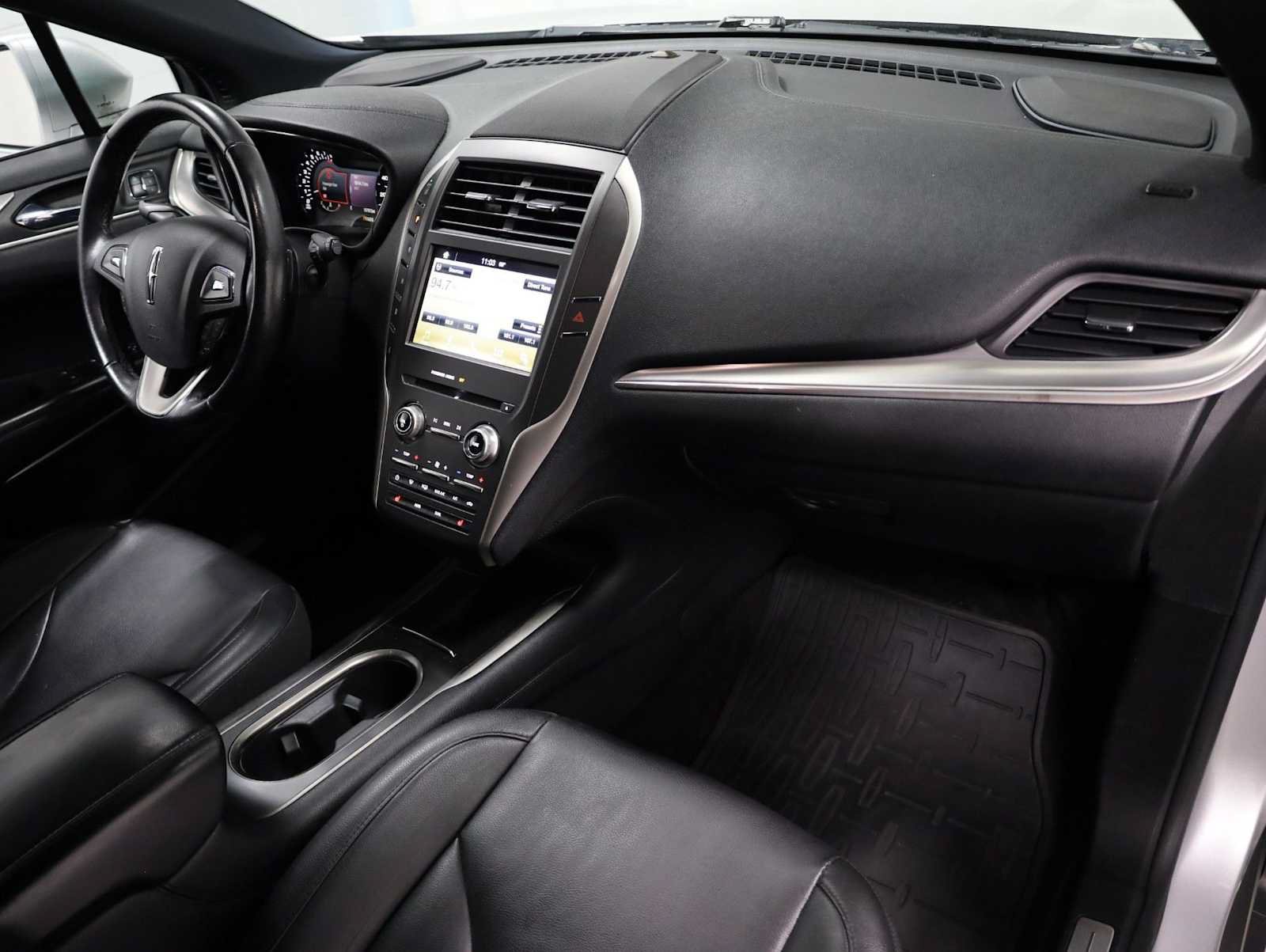 Used 2016 Lincoln MKC Premiere FWD image 6