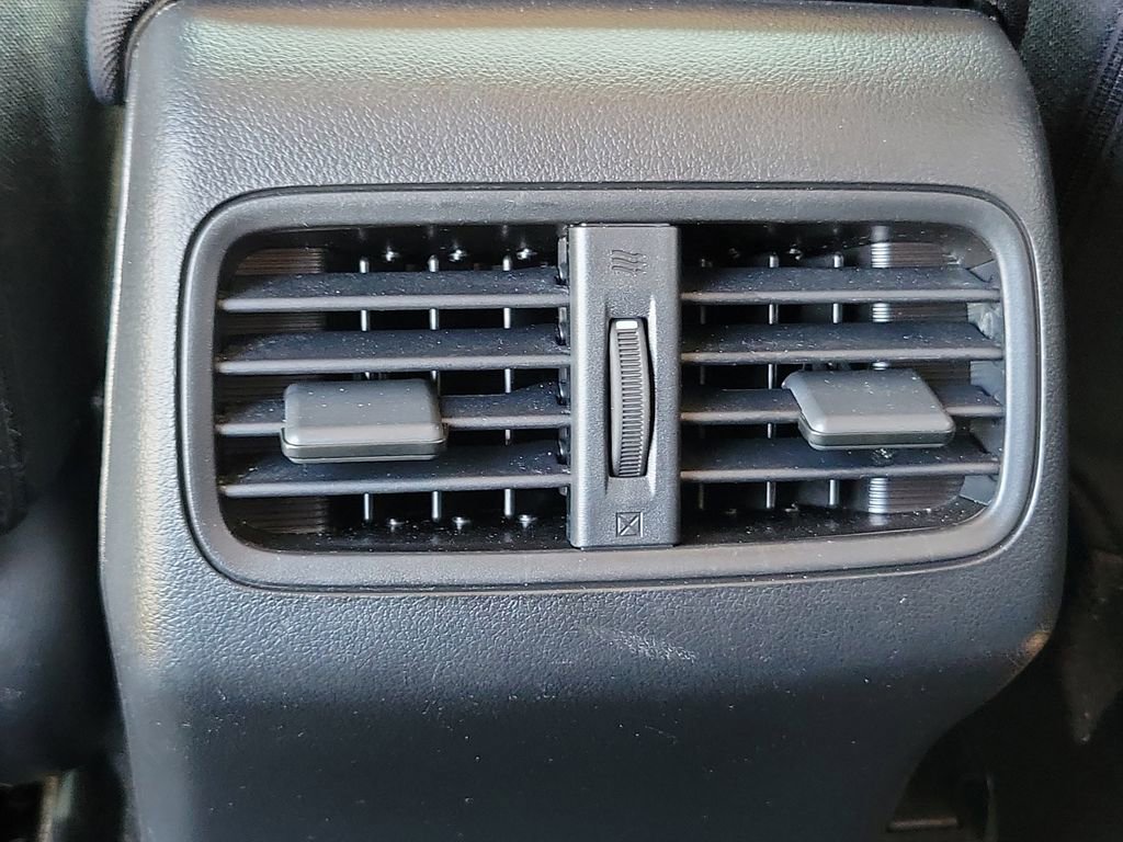 Used 2016 Honda CR-V SE image 11