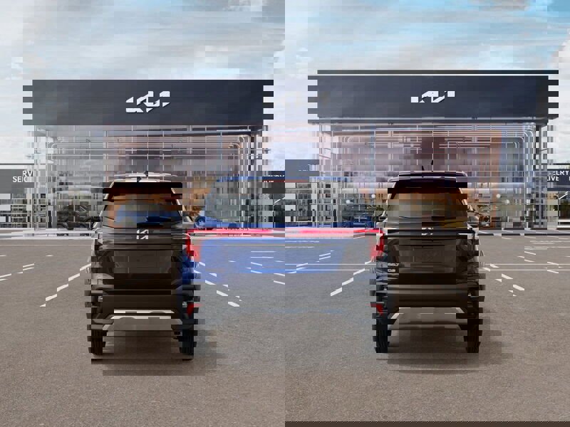 New 2026 Kia Seltos LX image 5