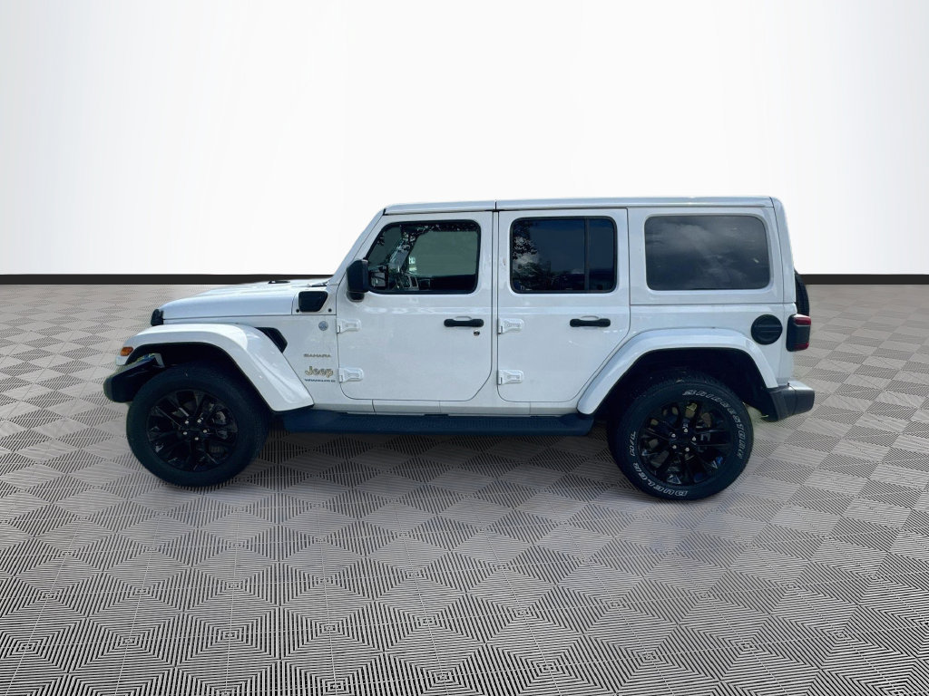 Certified 2023 Jeep Wrangler Unlimited Sahara w/ Cold Weather Group AWD/4WD image 9