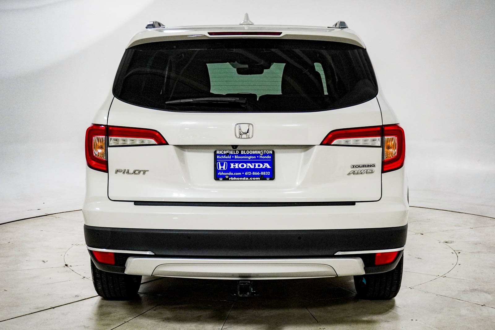 Used 2020 Honda Pilot Touring image 7