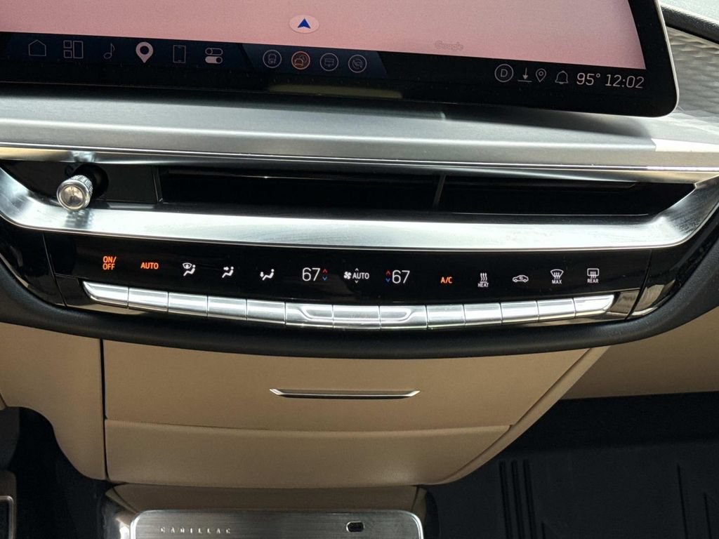 Certified 2026 Cadillac Lyriq Signature Luxury w/ Nappa Leather Package AWD/4WD image 15