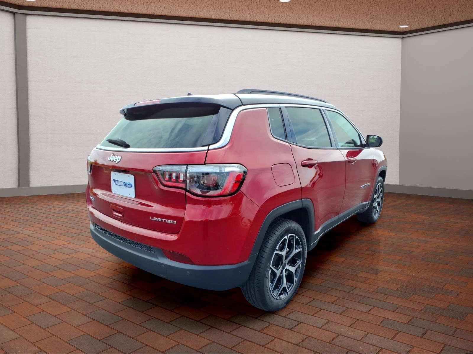 Used 2025 Jeep Compass Limited AWD/4WD image 8