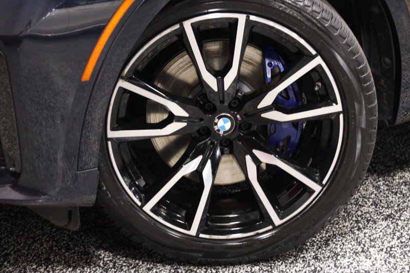 Used 2019 BMW X7 xDrive50i w/ M Sport Package AWD/4WD image 20