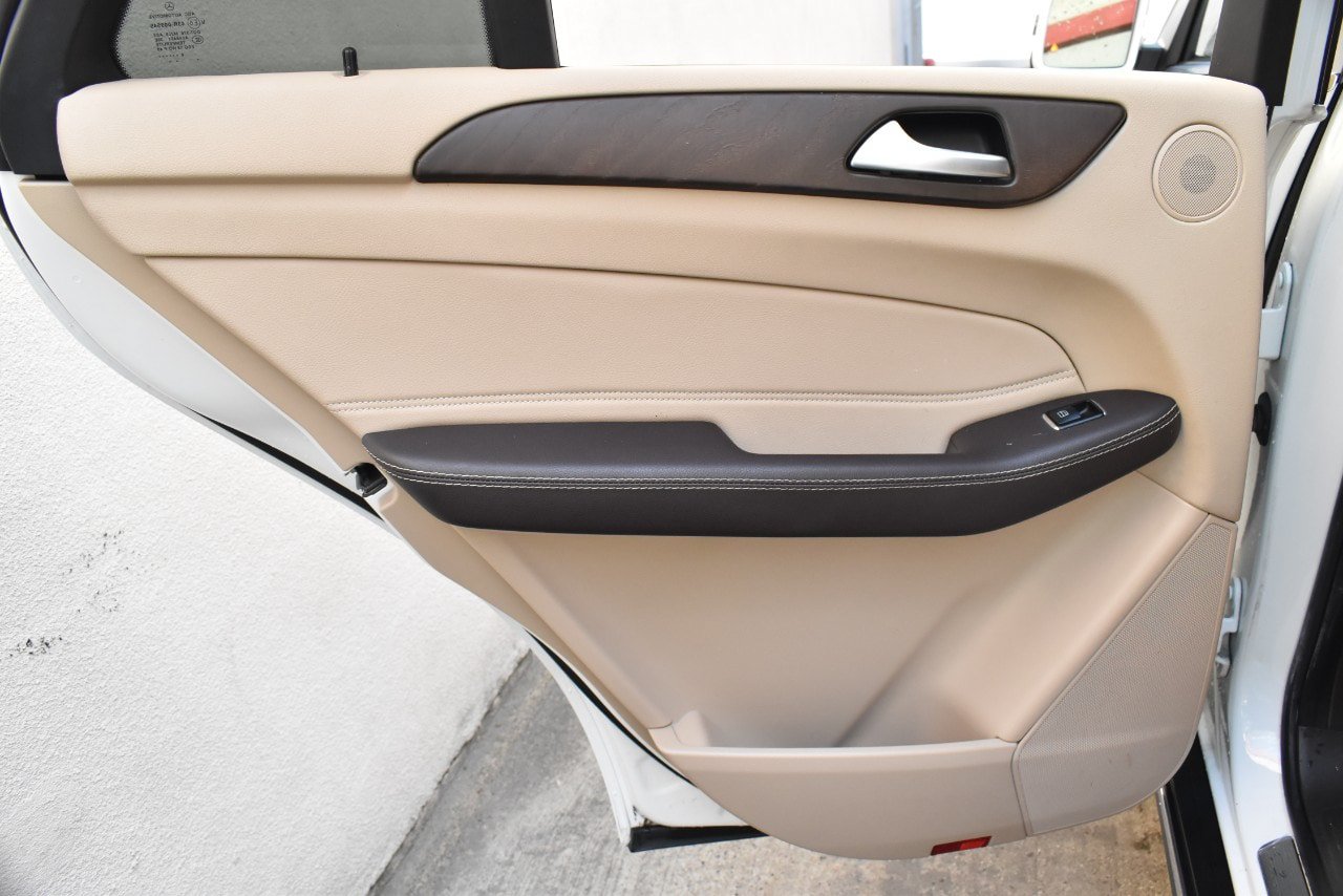 Used 2019 Mercedes-Benz GLE 400 4MATIC image 21